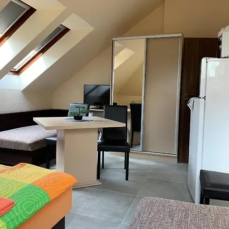 Couette-café Balaton Kinizsi Siófok