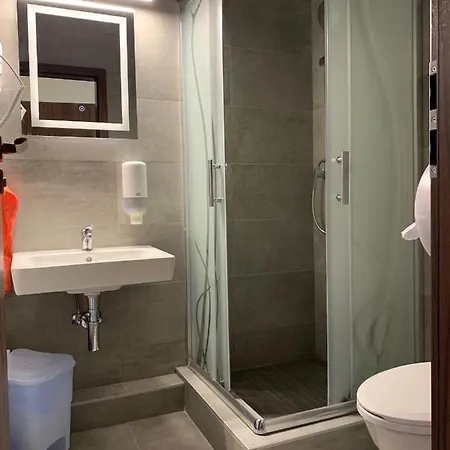 Balaton Kinizsi Couette-café 3*