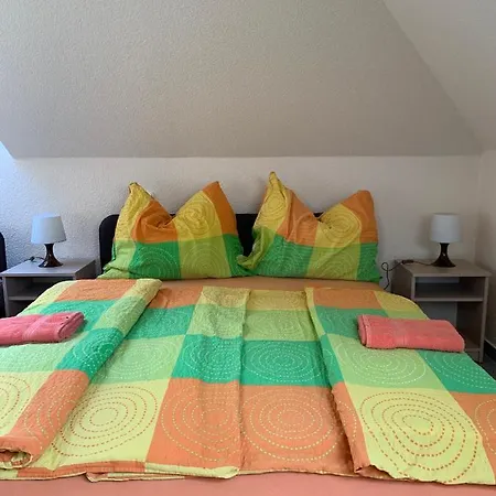 Balaton Kinizsi Couette-café 3*