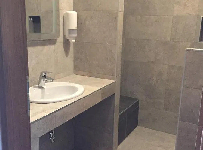 Balaton Kinizsi Bed and breakfast 3*